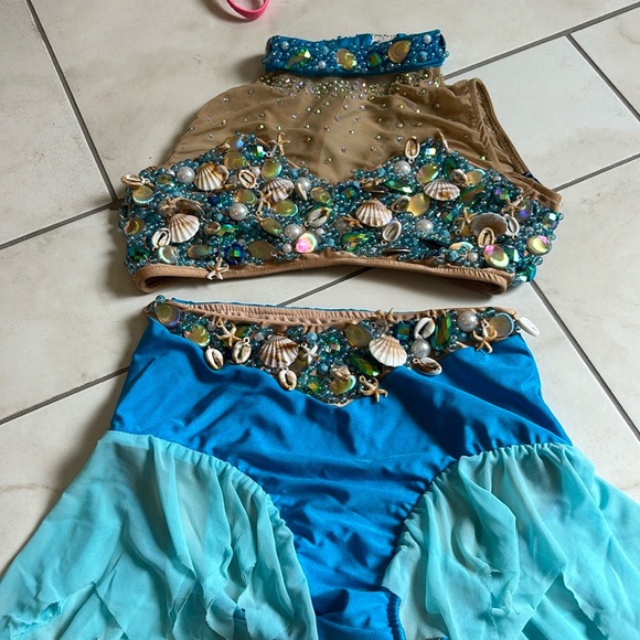 Custom Glamour Costume - Picture 9 of 9